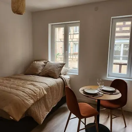 La Meteorite דירה